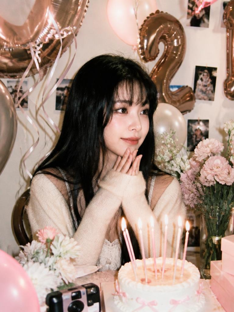 AI 생성 생일 파티 사진
